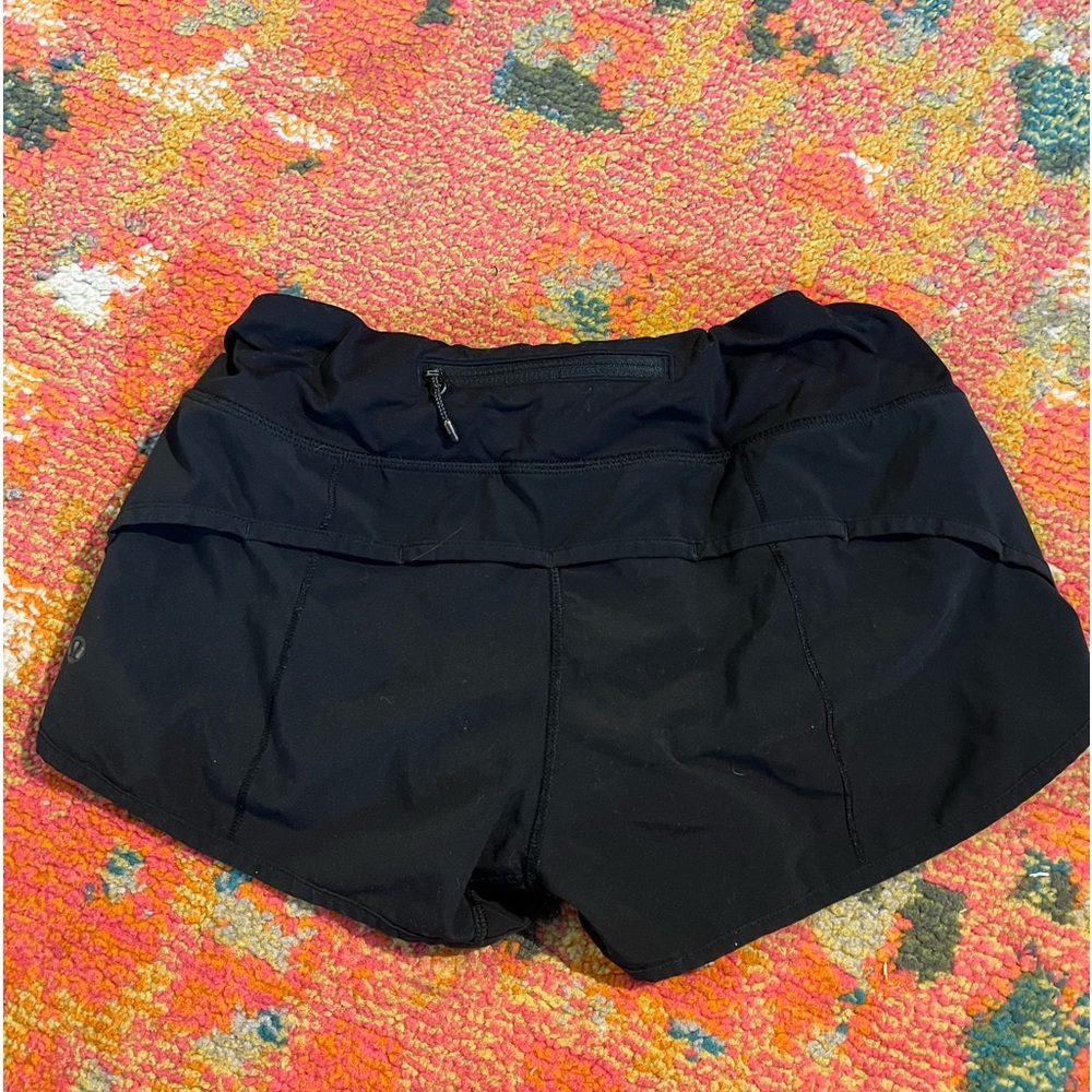 Lululemon speed up short 2.5 inch low rise